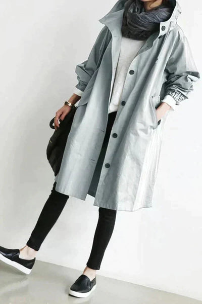 Stylish and water-repellent trench coat